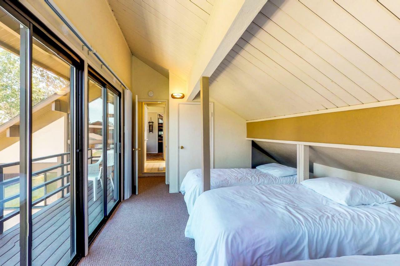 Vila Waterfront Apres' Ski Cabin South Lake Tahoe Exteriér fotografie